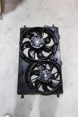 FORD CUSTOM 300 L 155 PS ÇIKMA PARÇA TRANSİT V363 DAVLUMBAZ